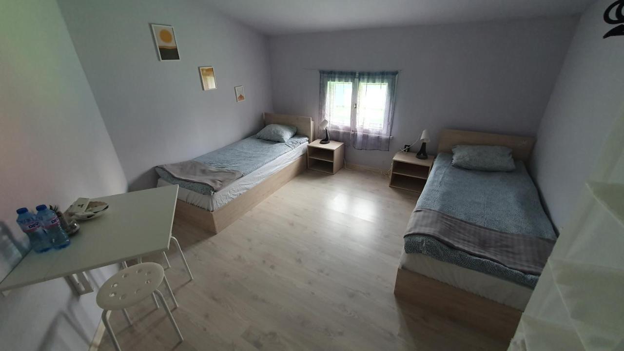 Ferienwohnung Стаи За Гости Sun House Warna Exterior foto